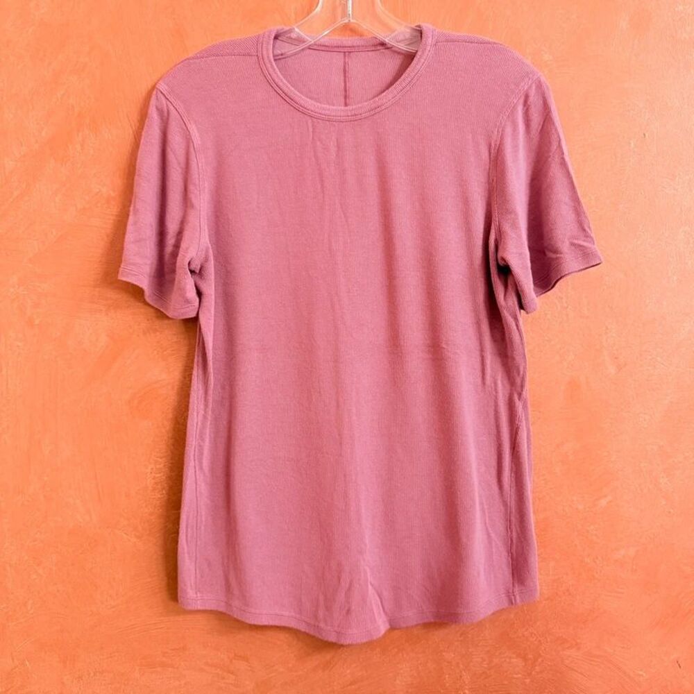Lululemon women’s pink top medium